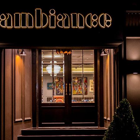 Ambiance Boutique Art Hotel Lahore Eksteriør bilde Entrance to the restaurant