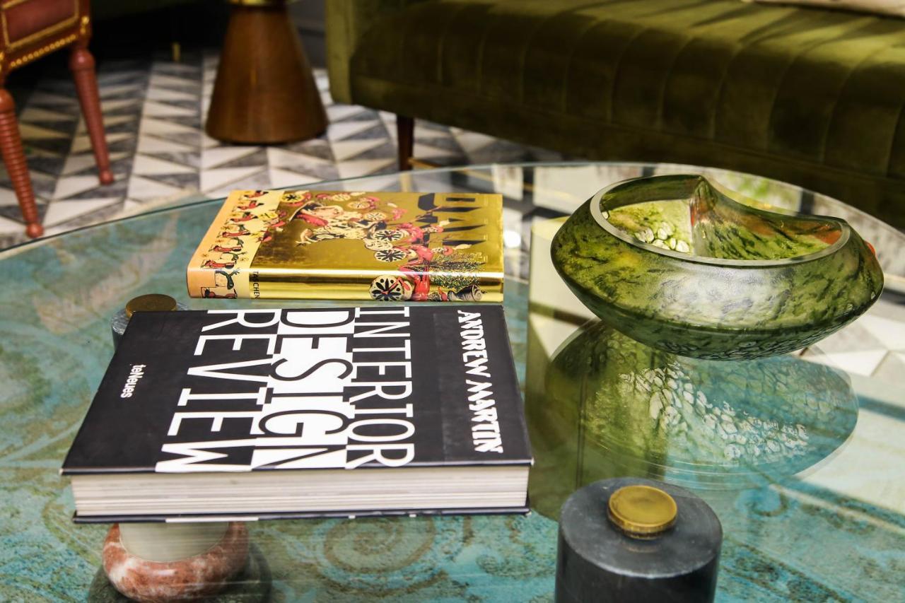 Ambiance Boutique Art Hotel Lahore Eksteriør bilde Interior design by Mark Rothwell
